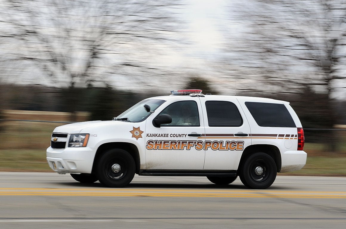 New Lenox woman charged with damaging cars fleeing from police after fight with boyfriend’s sister — Shaw Local News Network