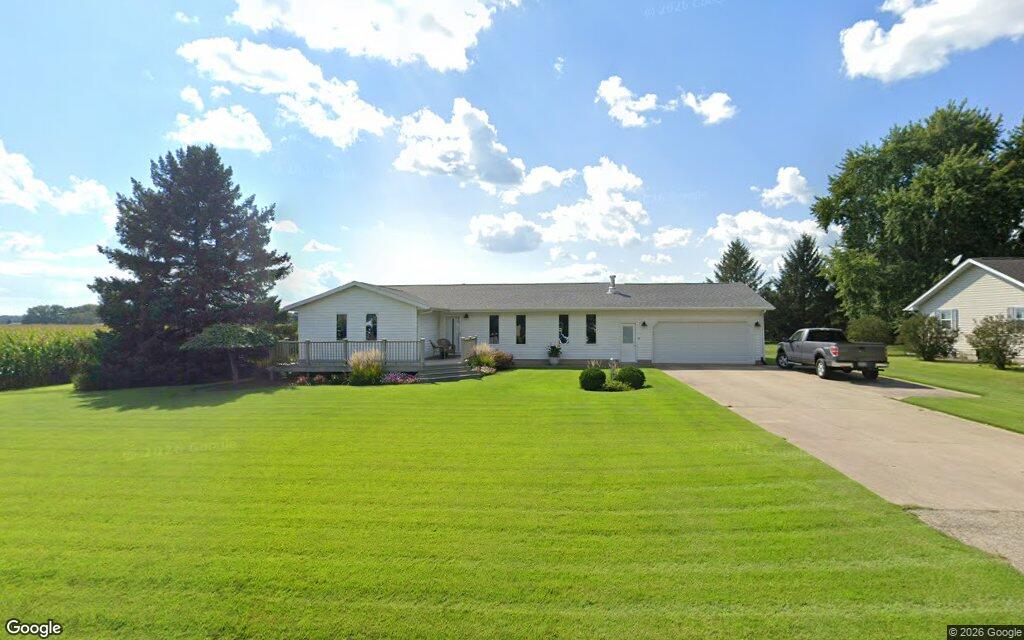 Single-family home sells for $210,000 in Rock Falls — Schaumburg Real Estate news