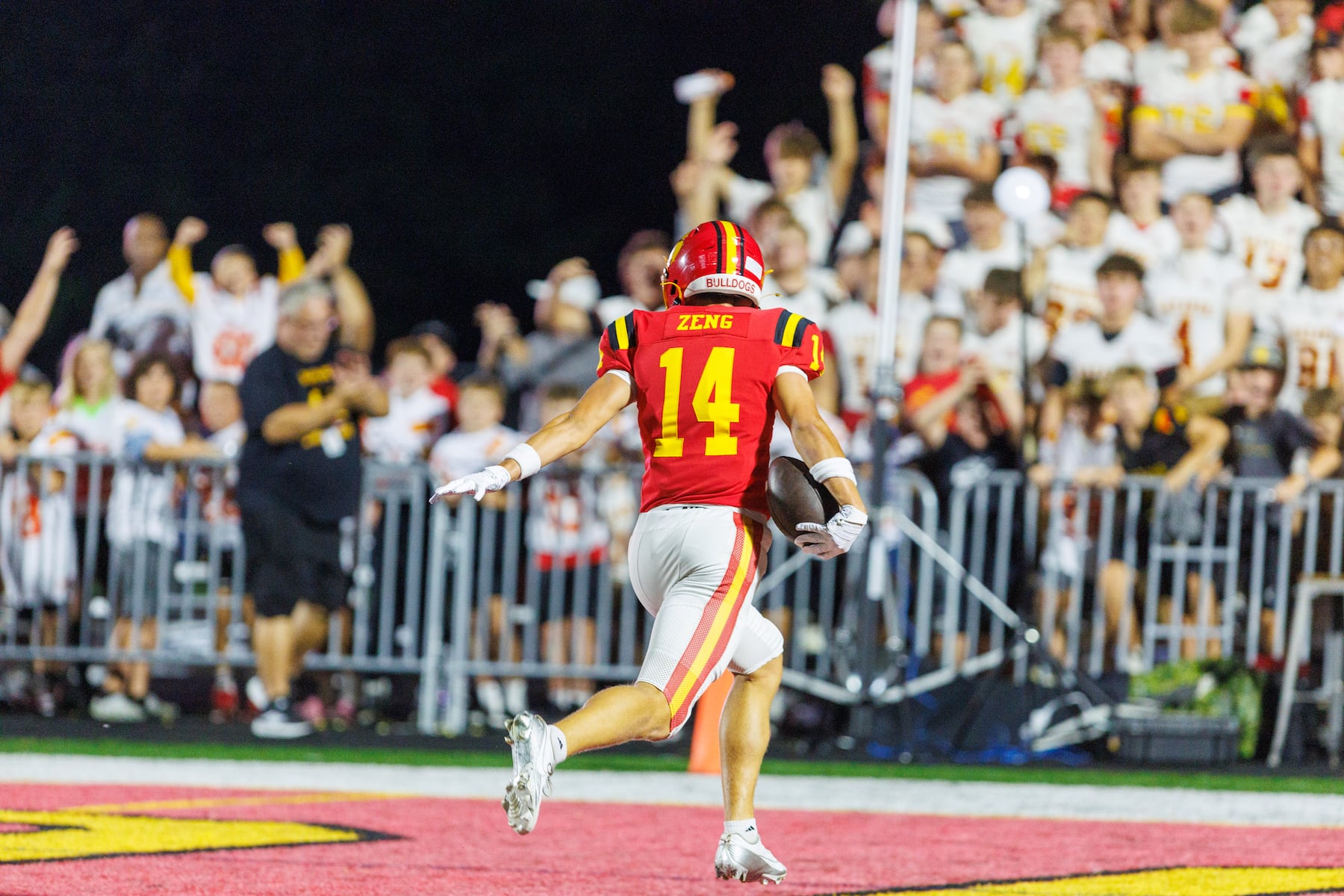 Kane County Chronicle football preview capsules for postseason first round — Schaumburg Sports news